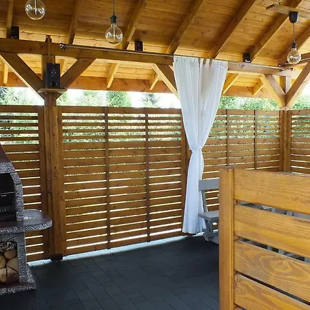 Cztery Pory Roku - Kominek, Sauna, Jacuzzi