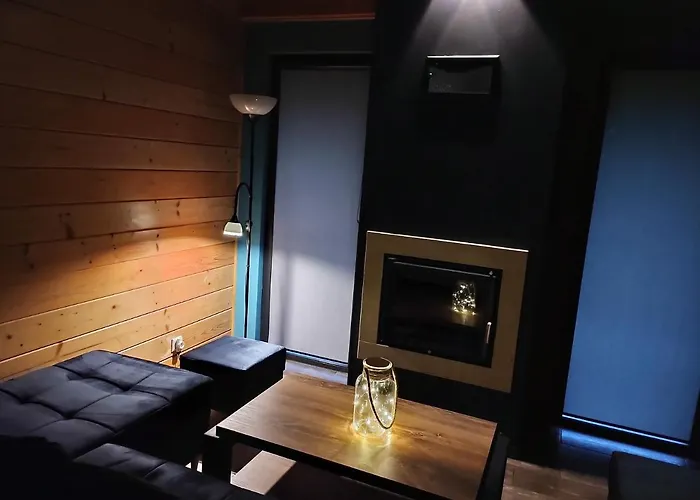 בקתה Cztery Pory Roku - Kominek, Sauna, Jacuzzi *