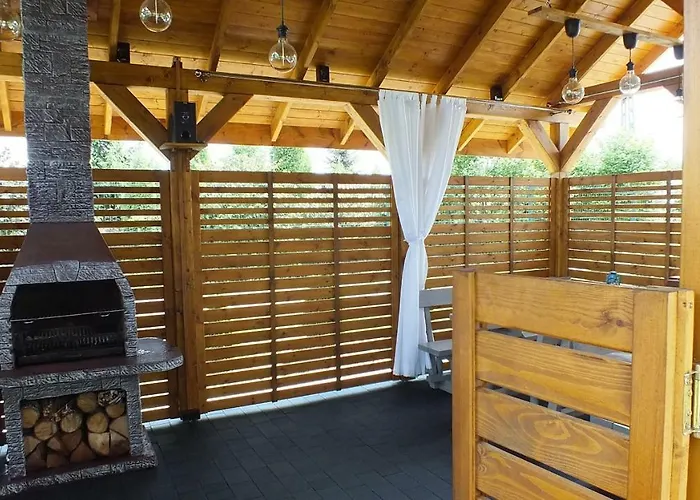 Cztery Pory Roku - Kominek, Sauna, Jacuzzi